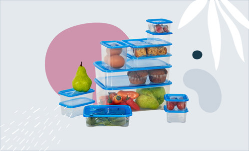 Plastic food containers with food in
